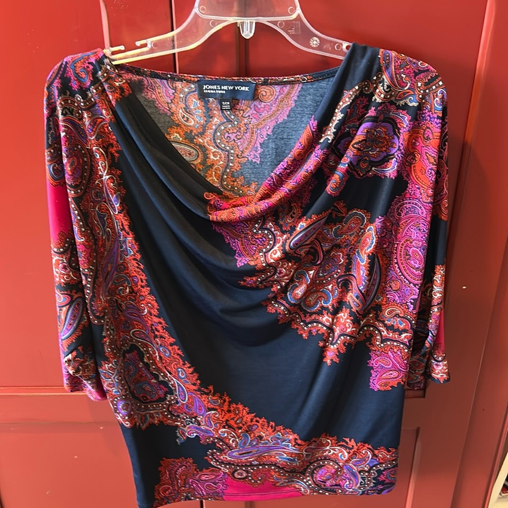 Jones New York Signature - Paisley Top - Size S/CH